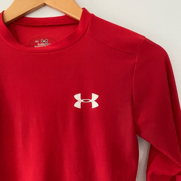 UNDER ARMOUR HeatGear Long Sleeve Top - Picture 2 of 7